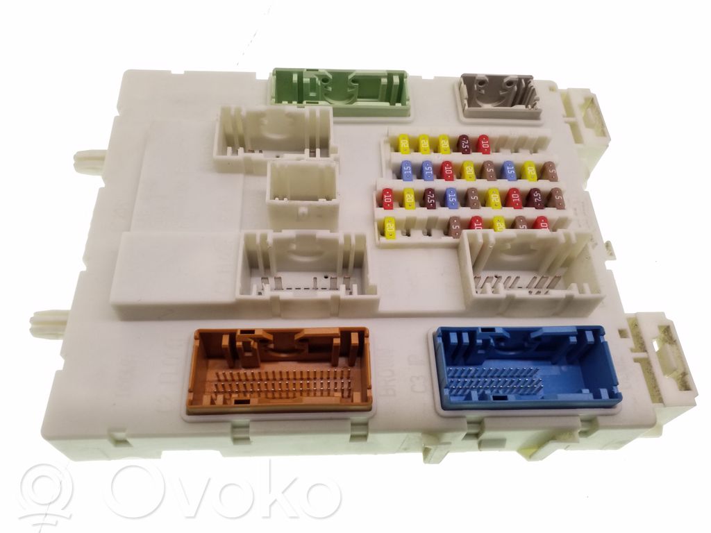 Ford Focus Fuse module 