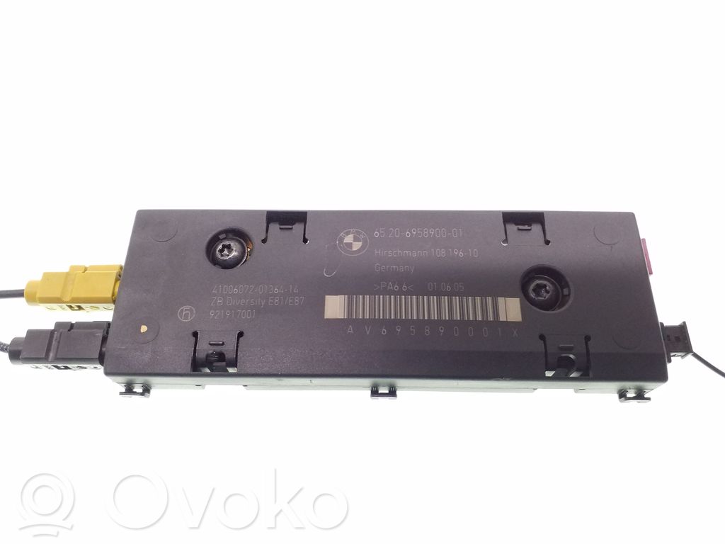 BMW 1 E81 E87 Antenos stiprintuvas 