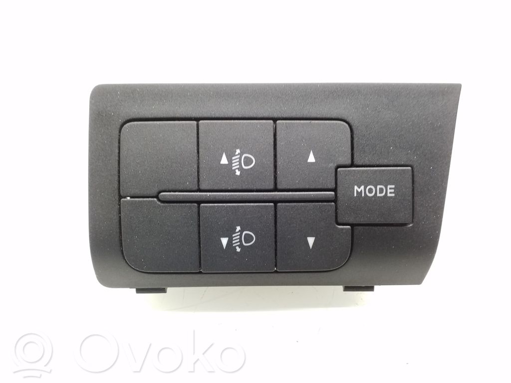 Light switch   7355331110