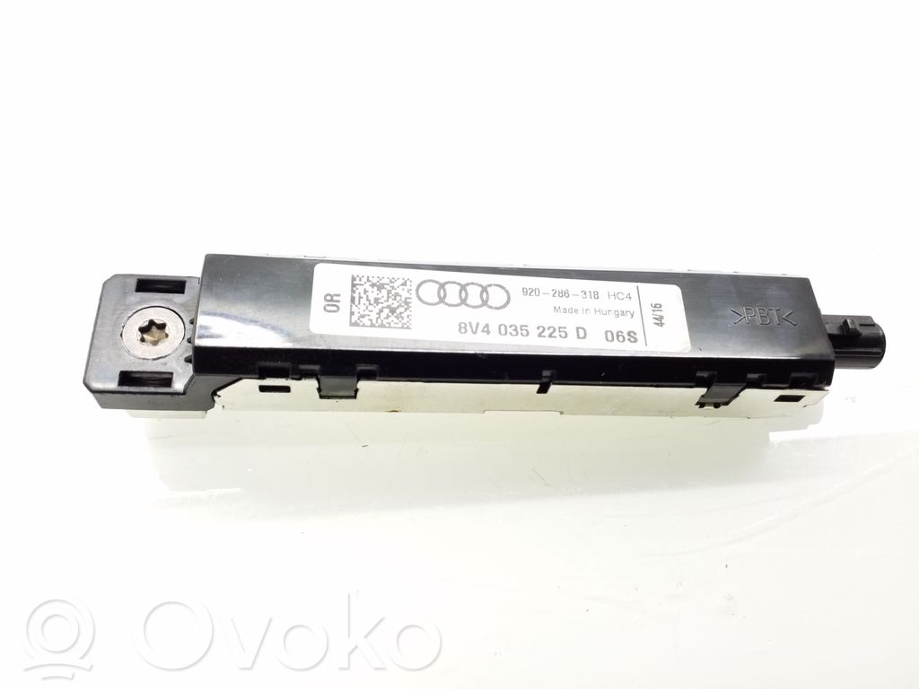 Audi A3 S3 8V Antenos stiprintuvas 