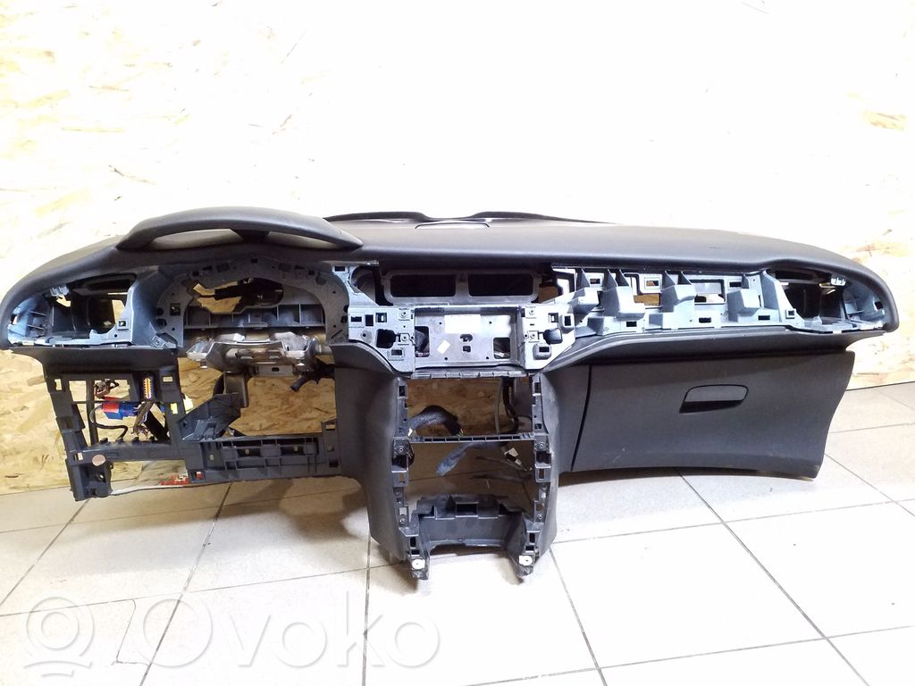 Citroen C3 Picasso Panelė 