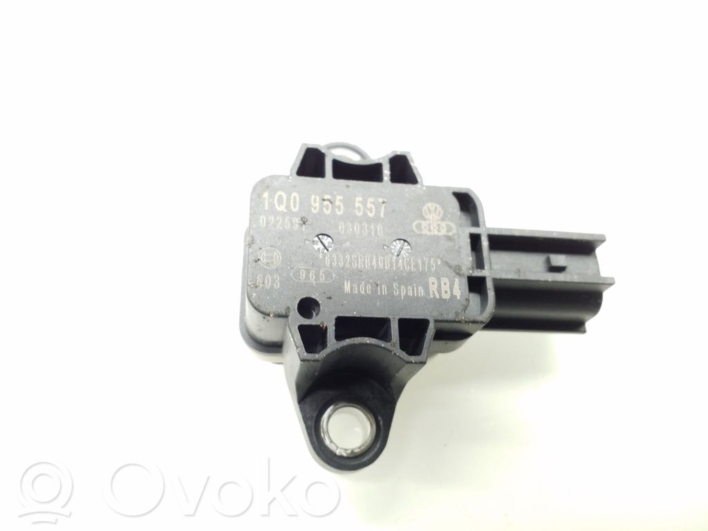 Volkswagen Cross Polo Airbag deployment crash/impact sensor 