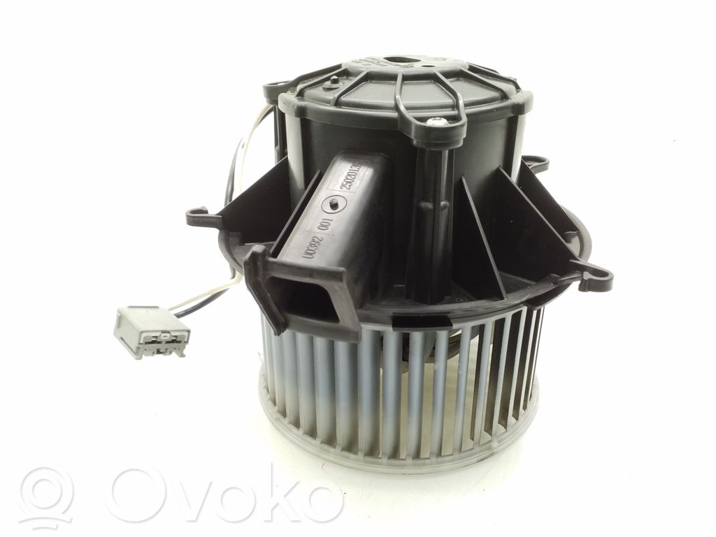 Mazā radiatora ventilators   U7253002