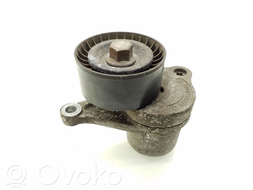 Nissan Qashqai Diržo įtempėjas 