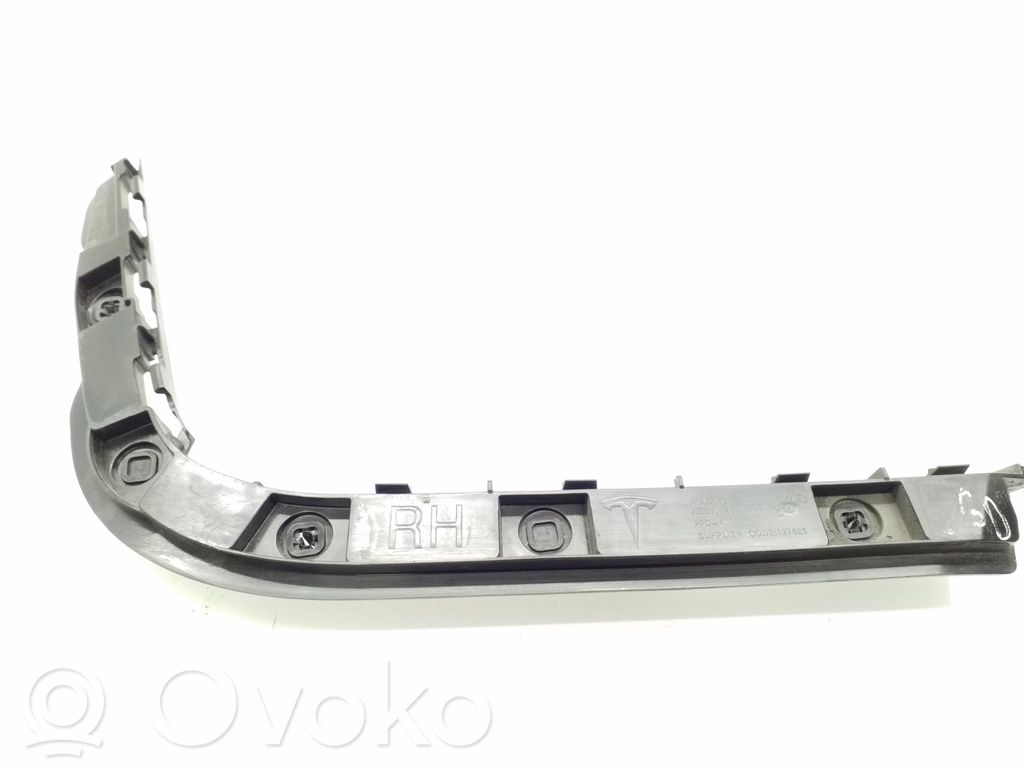 Tesla Model 3 Rear bumper mounting bracket 