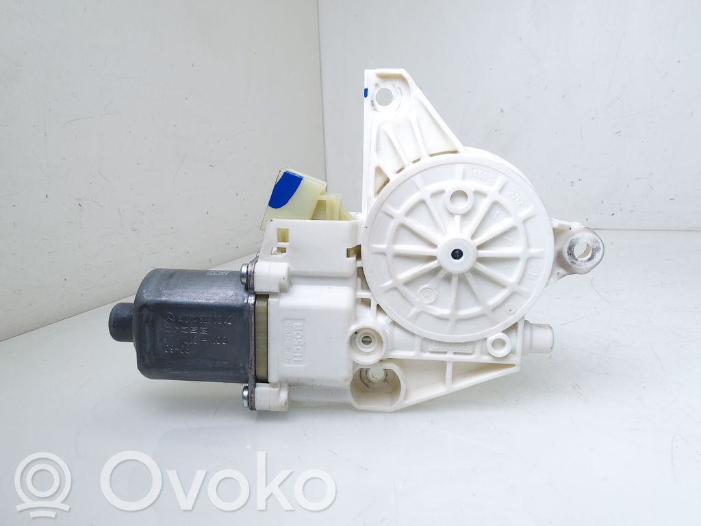 Mercedes-Benz E W212 Silnik regulatora szyby drzwi przednich 