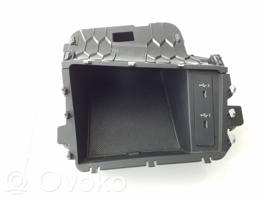 Audi Q3 F3 Staufach Ablagefach 