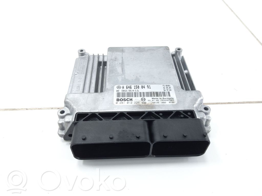 Mercedes-Benz E W212 Engine control unit/module 