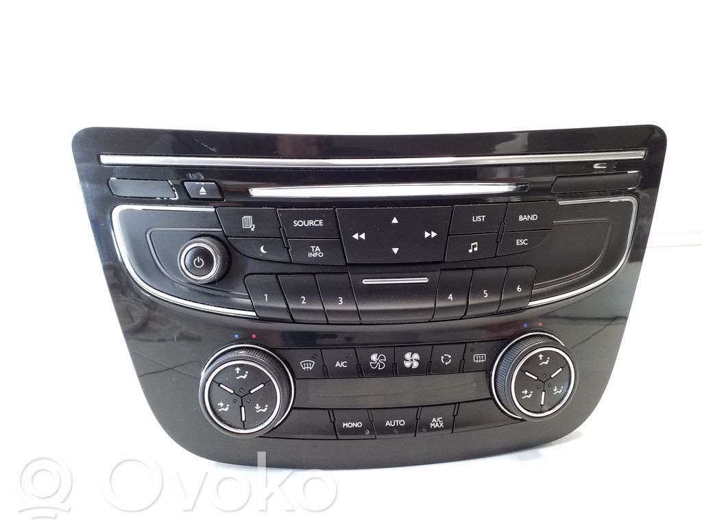 Peugeot 508 Panel radia 