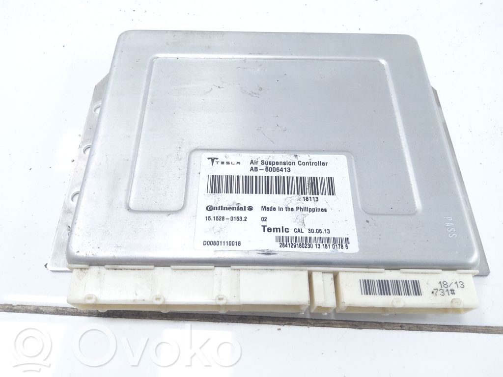 Tesla Model S Air suspension control unit module (rear) 