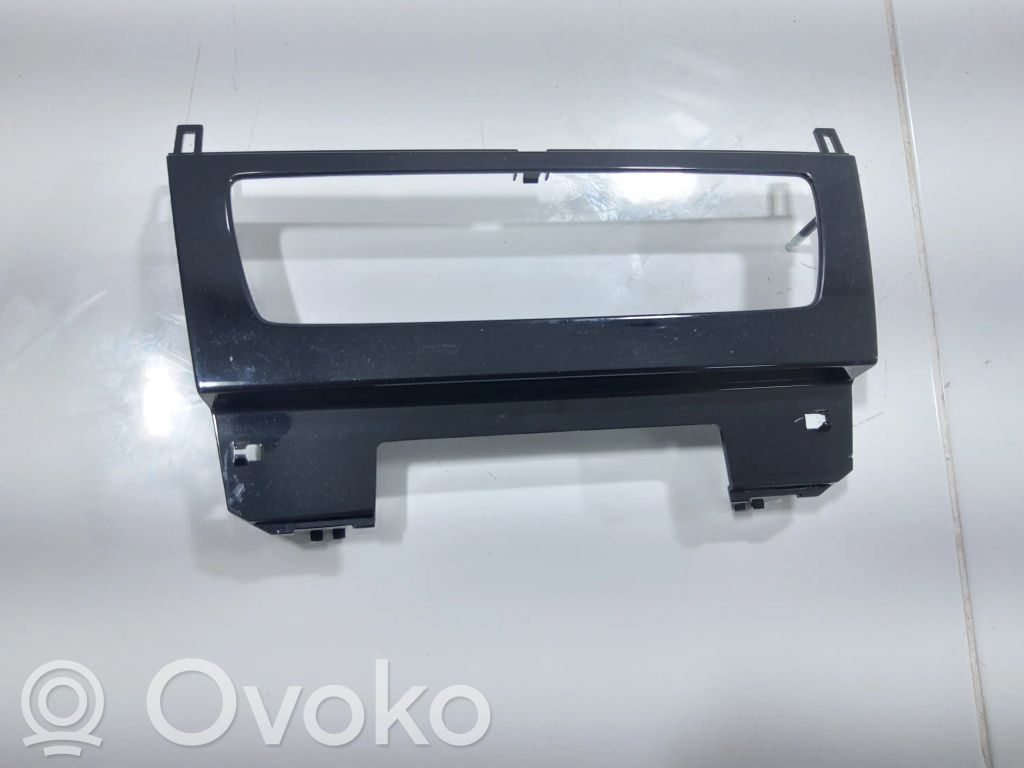 BMW X1 E84 Radio/GPS head unit trim 