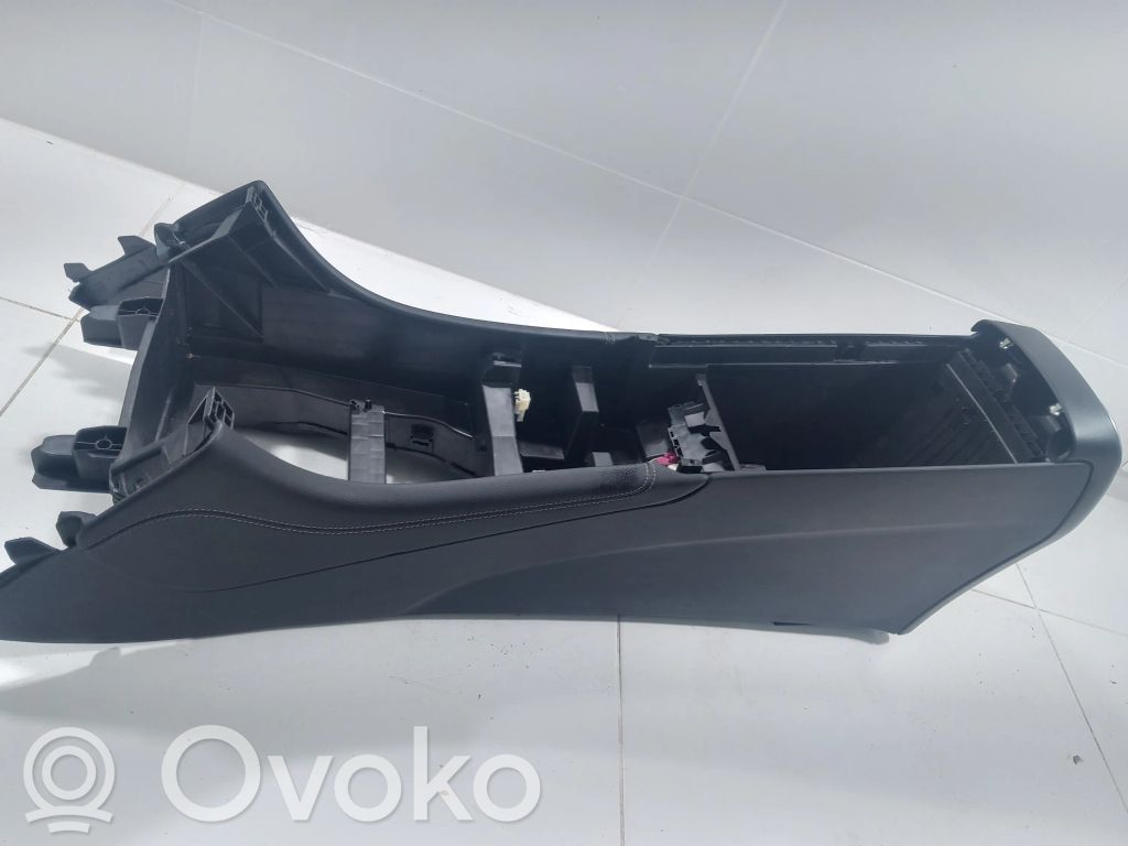 Mercedes-Benz GLC X253 C253 Center console 