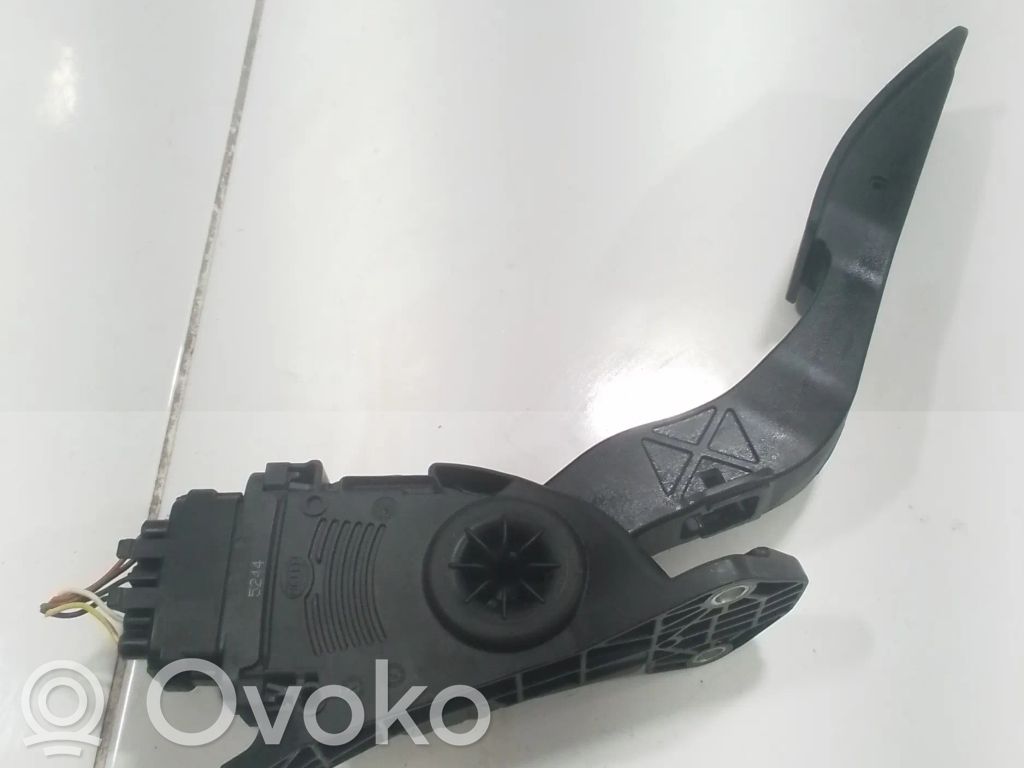 Suzuki SX4 Akceleratoriaus pedalas 