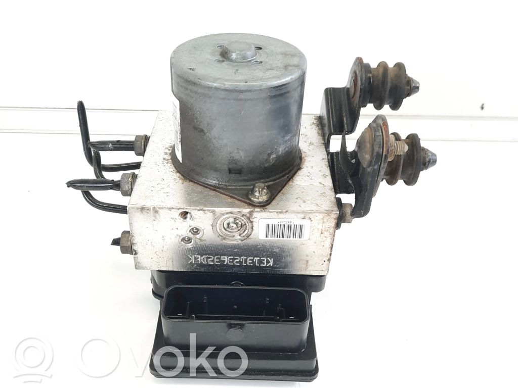 Volkswagen PASSAT B7 ABS Pump 