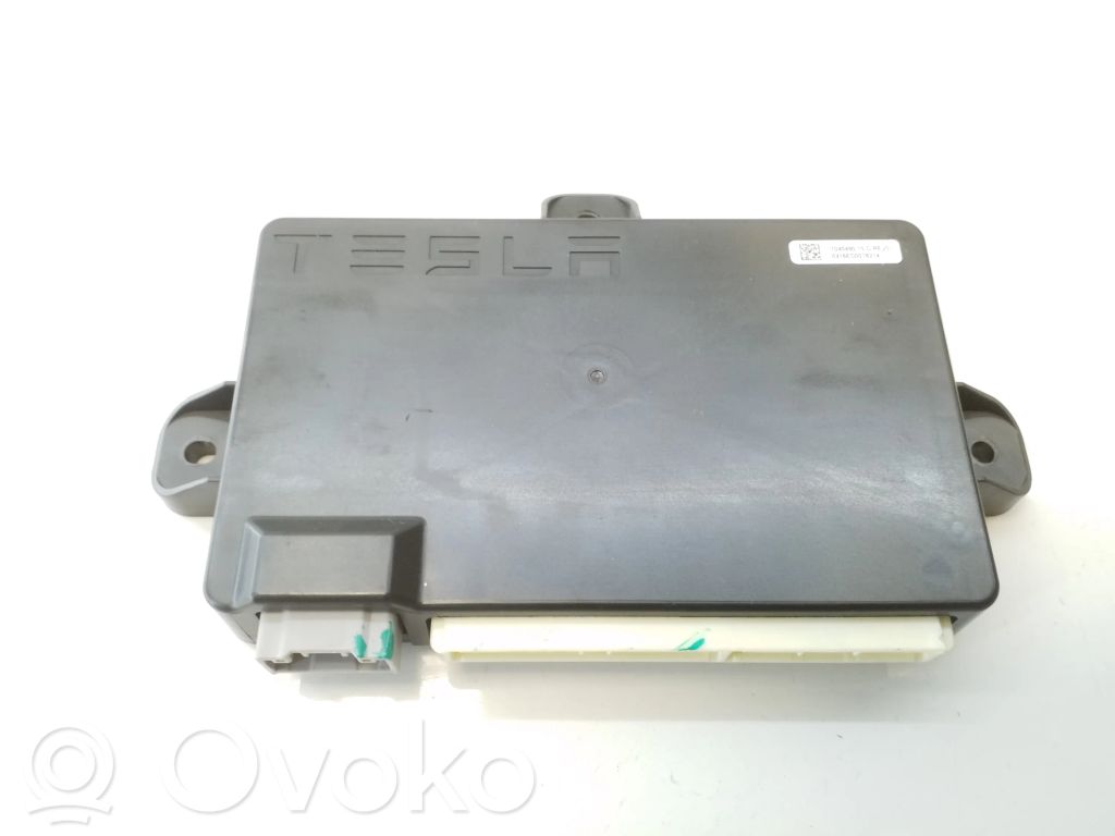 Tesla Model X Door control unit/module 