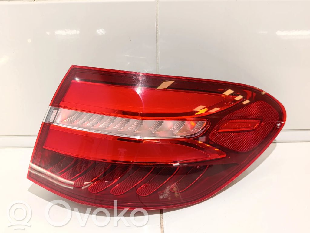 Mercedes-Benz GLC X253 C253 Lampa tylna 