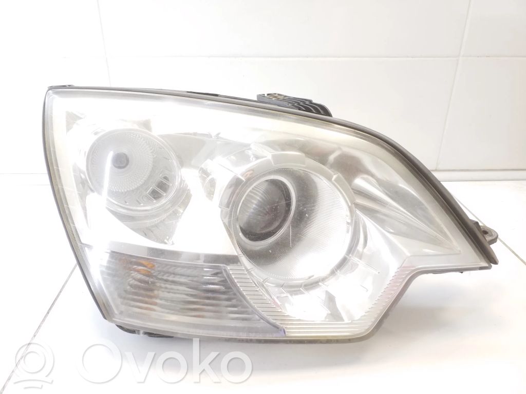Opel Antara Lampa przednia 