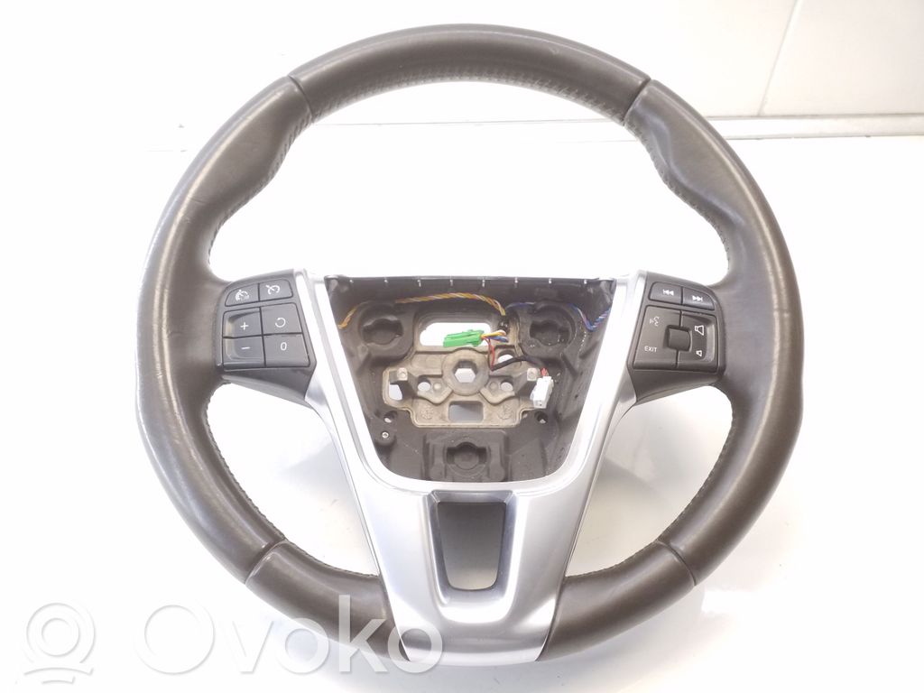 Volvo V40 Ohjauspyörä 