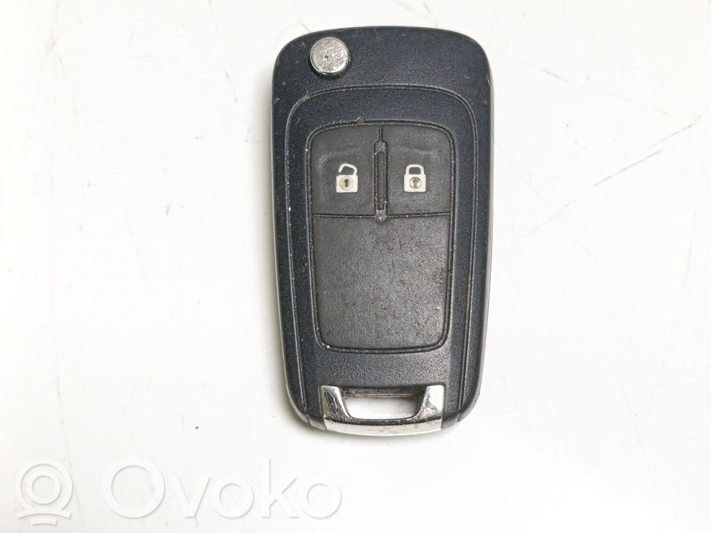 Opel Insignia A Virta-avain/kortti 