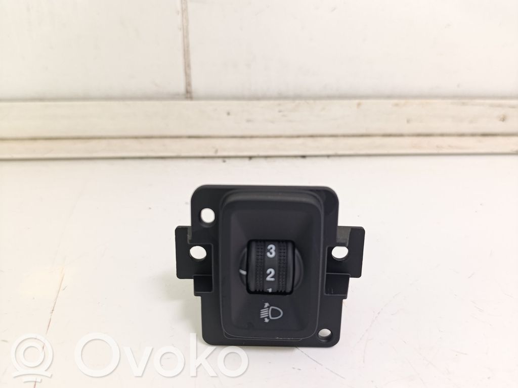 MG Marvel R Light switch 