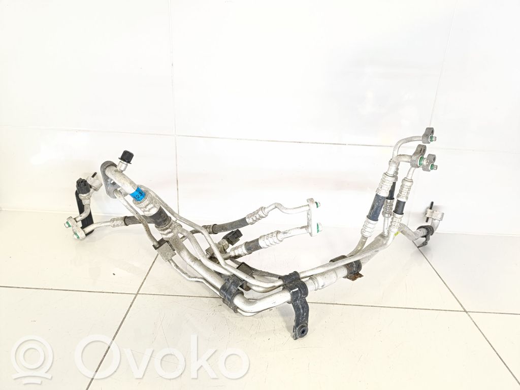 Hyundai Kona I Air conditioning (A/C) pipe/hose 