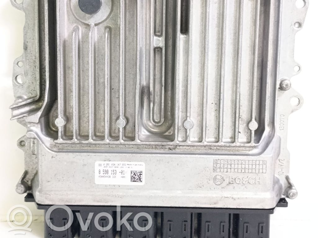 BMW 5 G30 G31 G38 Engine control unit/module 
