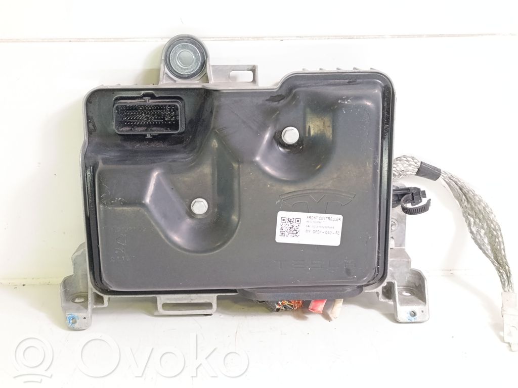 Tesla Model Y Central body control module 