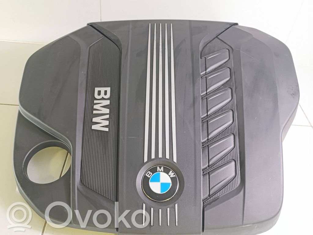BMW X5 E70 Engine cover (trim) 