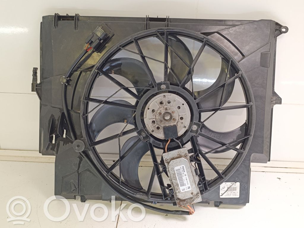 BMW 1 E81 E87 Elektrinis radiatorių ventiliatorius 