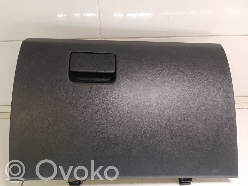 Mazda 6 Handschuhfach 