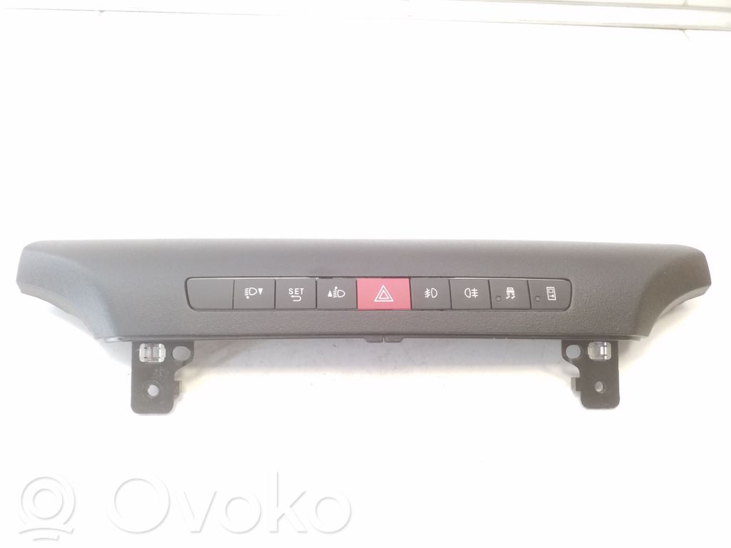 Iveco Daily 6th gen Przycisk świateł awaryjnych 
