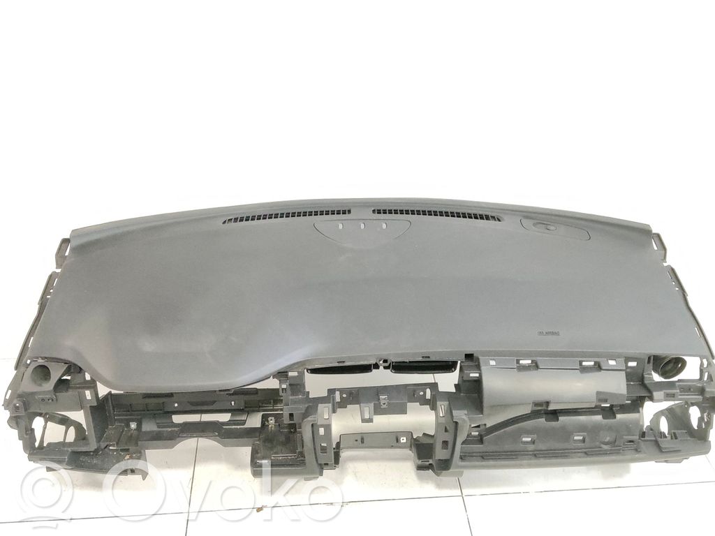 Nissan Leaf II (ZE1) Panel de instrumentos 