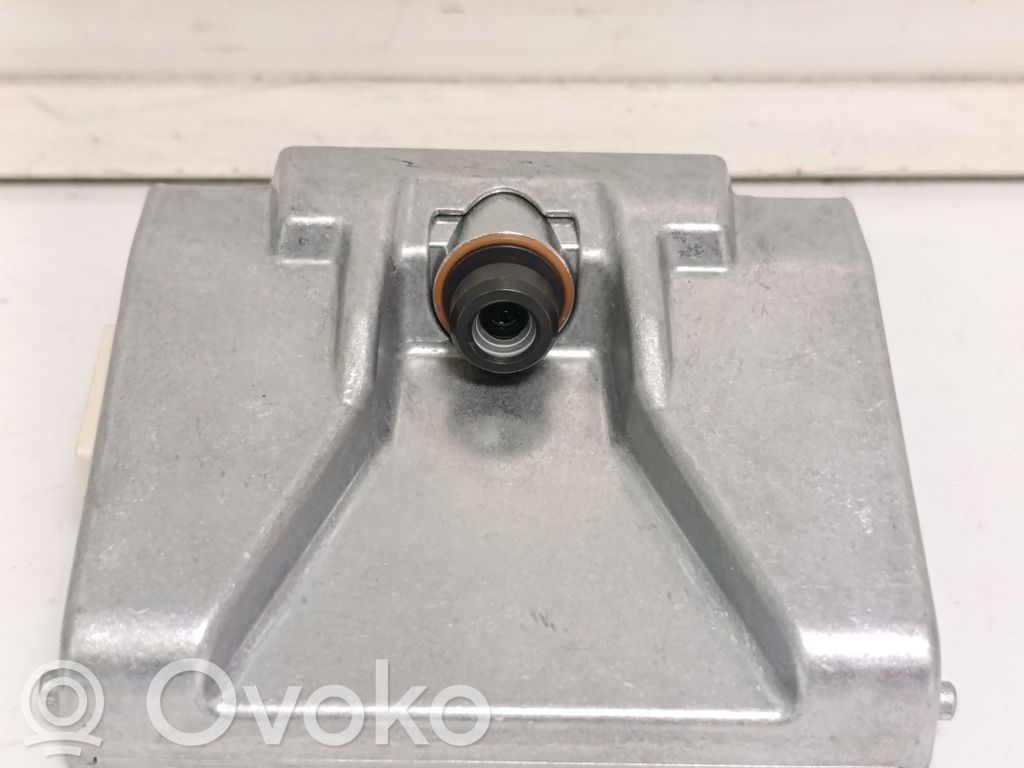 Hyundai Tucson TL Windshield/windscreen camera 