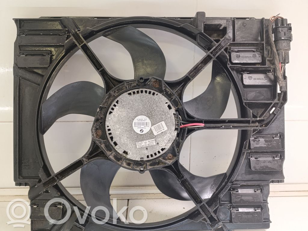 BMW 5 E60 E61 Elektrisks radiatoru ventilators 