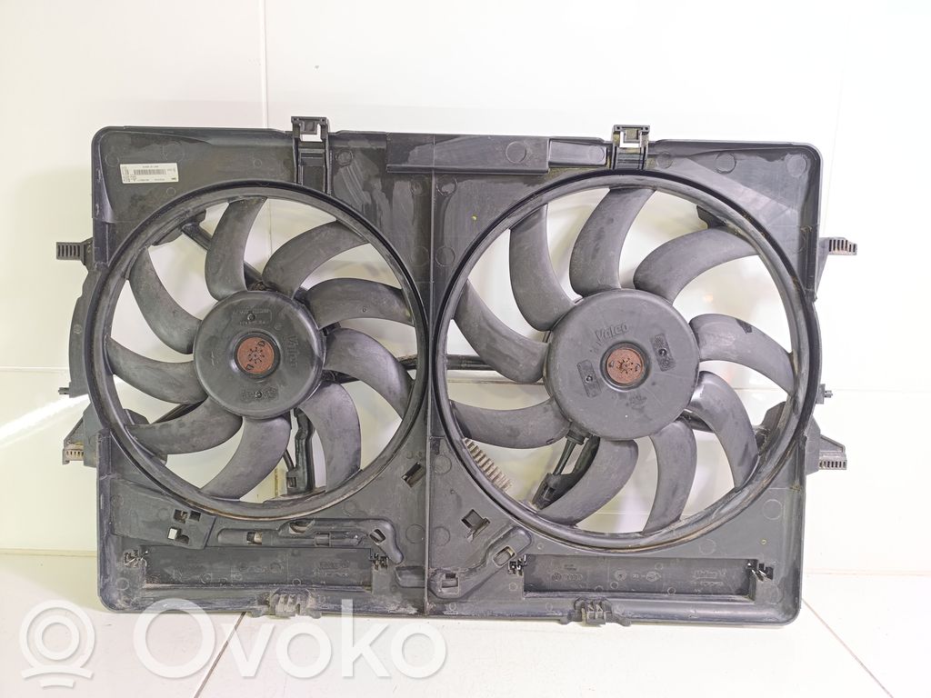 Audi A4 S4 B8 8K Elektrinis radiatorių ventiliatorius 