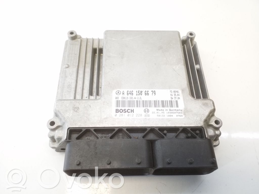 Mercedes-Benz C W203 Engine control unit/module 