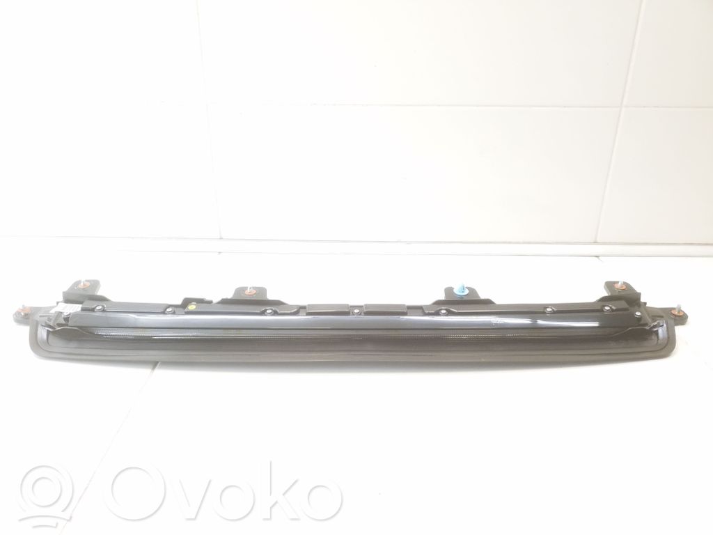 KIA EV6 Third/center stoplight 