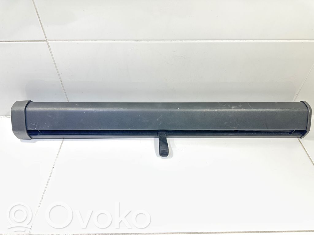 Volvo V70 Užuolaida (štorkė) 