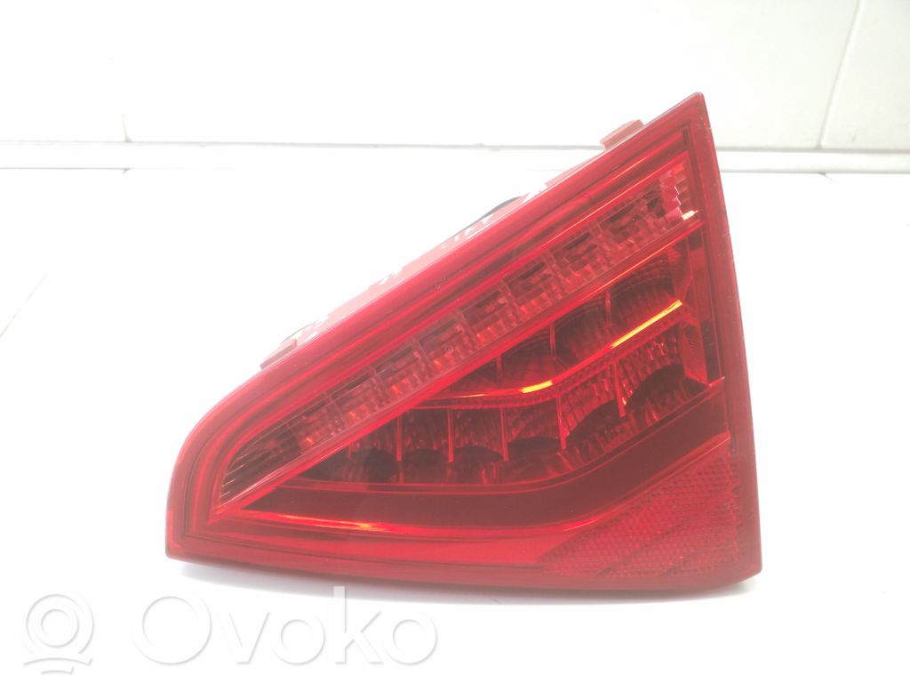 Audi A5 8T 8F Luci posteriori del portellone del bagagliaio
