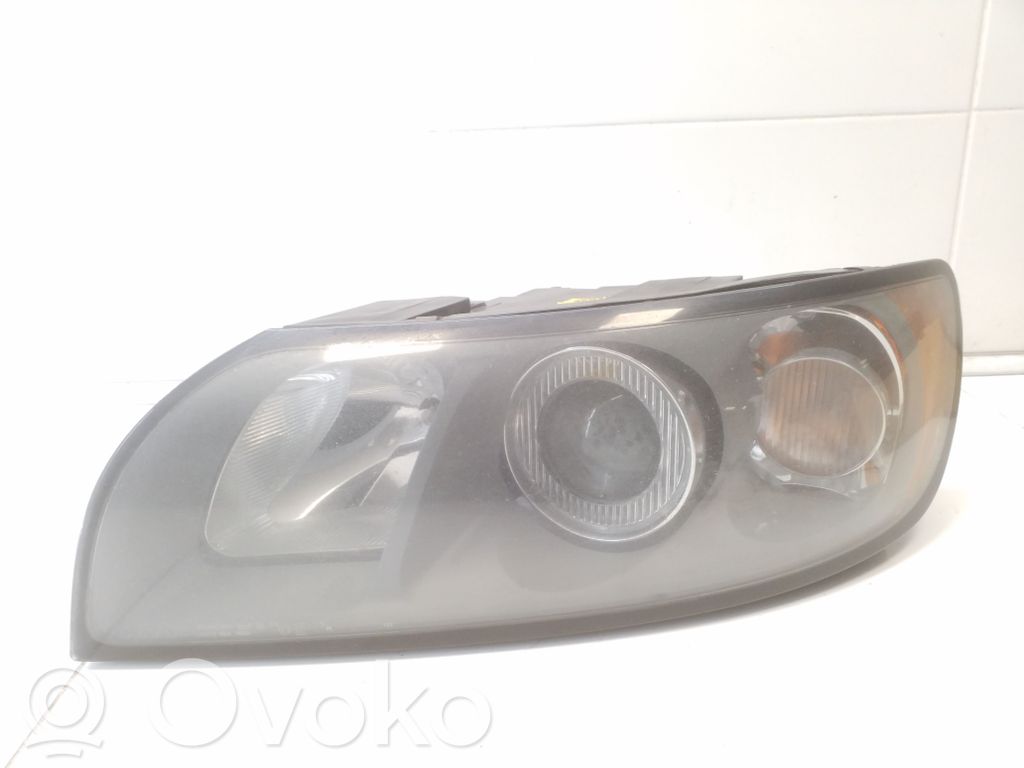 Volvo V50 Передняя фара 