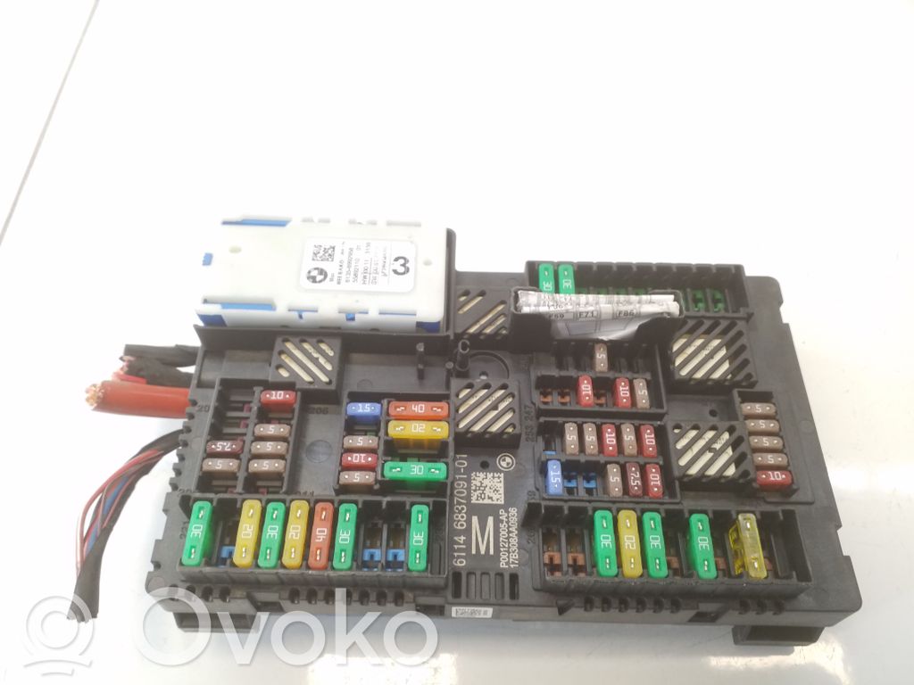 BMW 5 G30 G31 G38 Modul siguranțe 