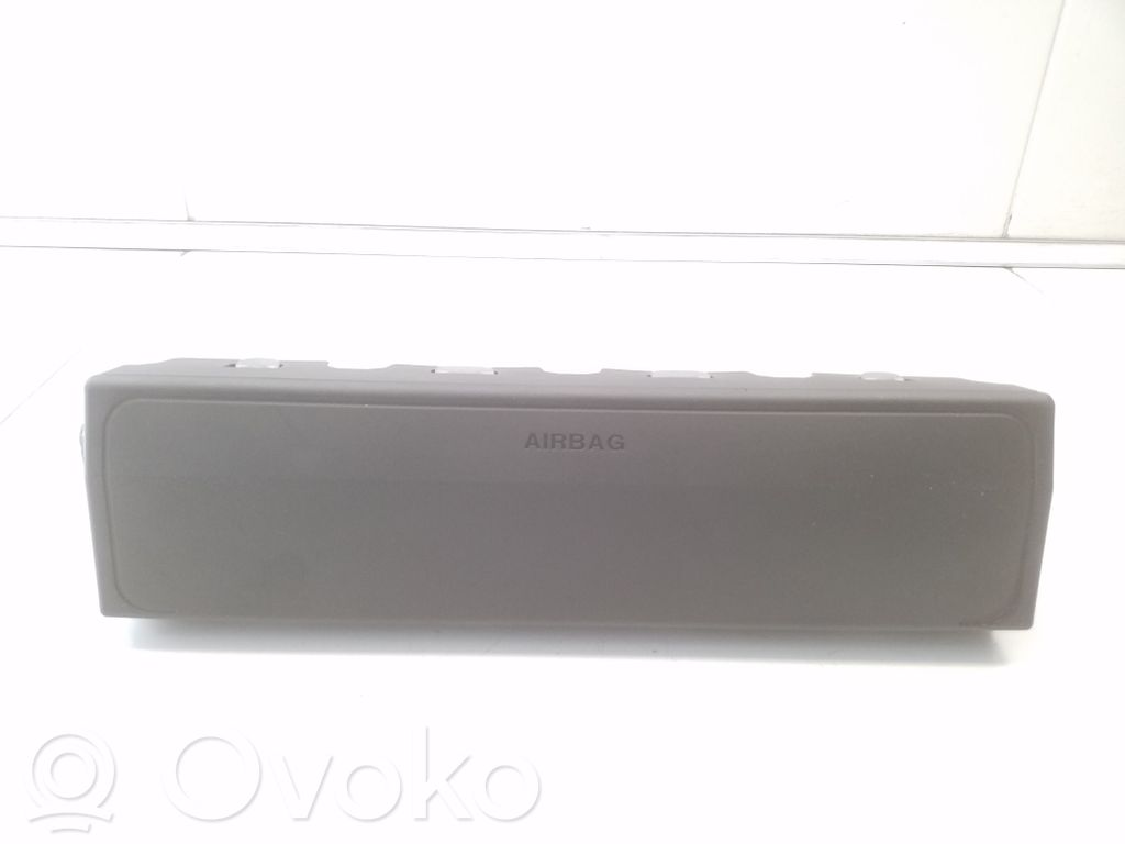 BMW 5 G30 G31 G38 Knee airbag 