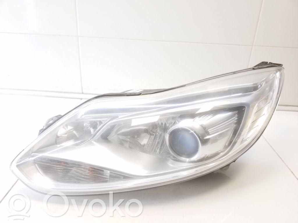 Ford Focus Headlight/headlamp 