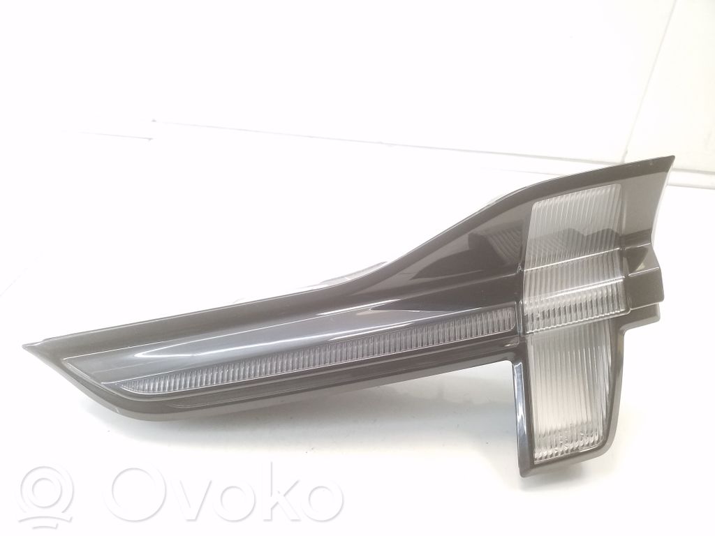Ford Mustang Mach-E Takaluukun takavalot 