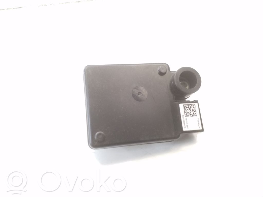 Tesla Model Y Kiti valdymo blokai/ moduliai 