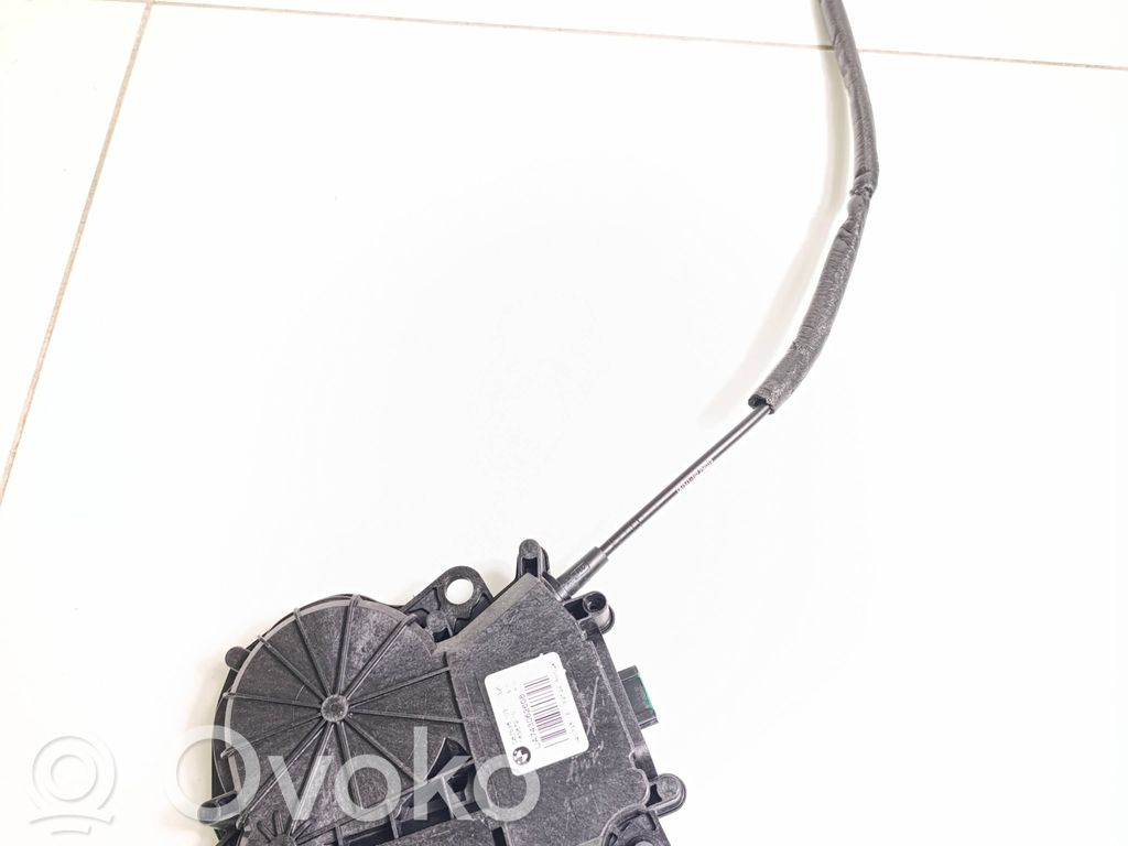 BMW 4 G22 G23 G24 G26 Motorino di apertura del portellone posteriore/bagagliaio 