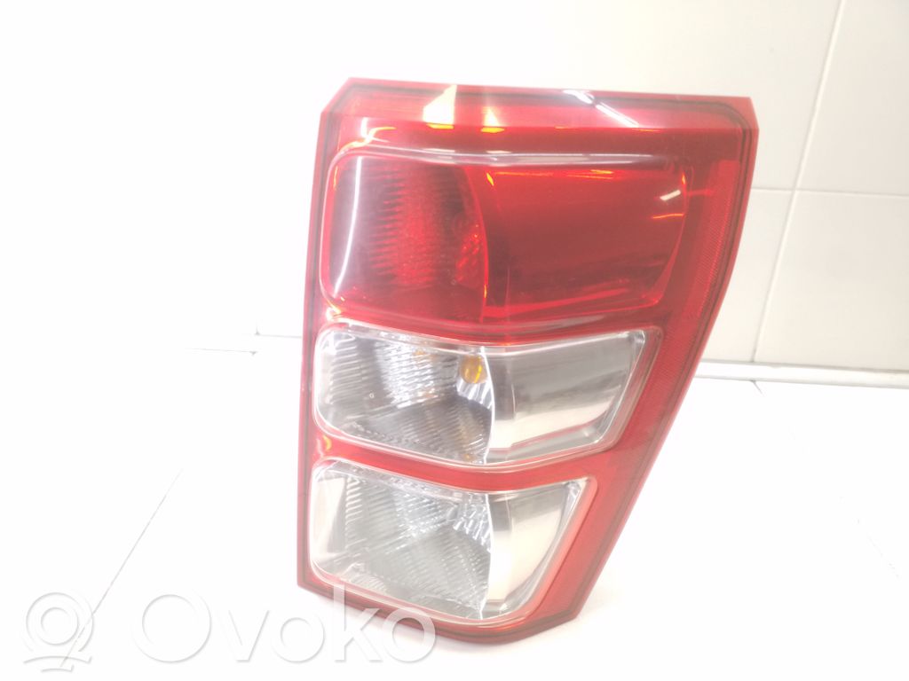 Suzuki Grand Vitara II Feux arrière / postérieurs 