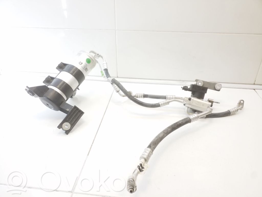 NIO ES8 Alte piese compartiment motor 
