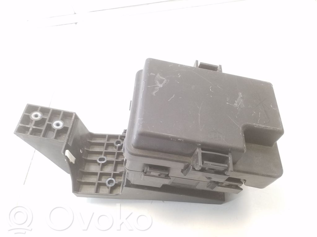 NIO ES8 Modul siguranțe 