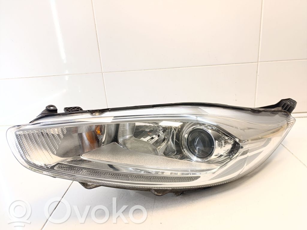 Ford Fiesta Faro/fanale